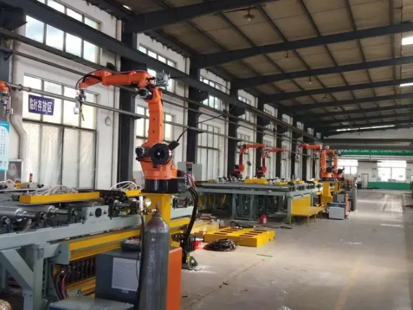 焊接機(jī)器人