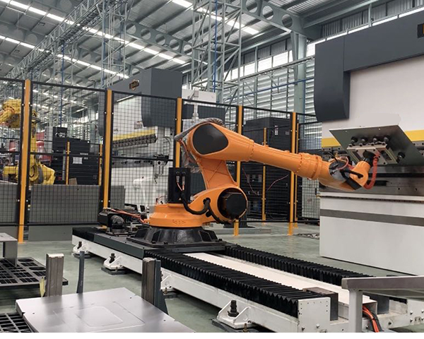 油電混合數控折彎機器人 油電混合數控折彎機器人