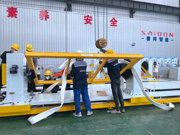 雙座式焊接變位機(jī)的結(jié)構(gòu)和優(yōu)勢(shì) 雙座式焊接變位機(jī)的結(jié)構(gòu)