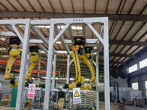 碼垛機器人的工作原理 碼垛機器人工作圖片展示