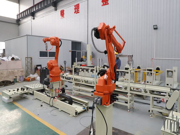 青島賽邦生產的搬運機器人展示 搬運機器人的搬運過程介紹