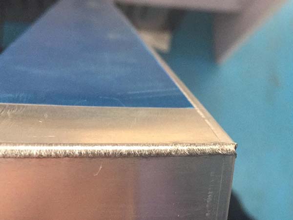 自動焊接機器人焊縫質量