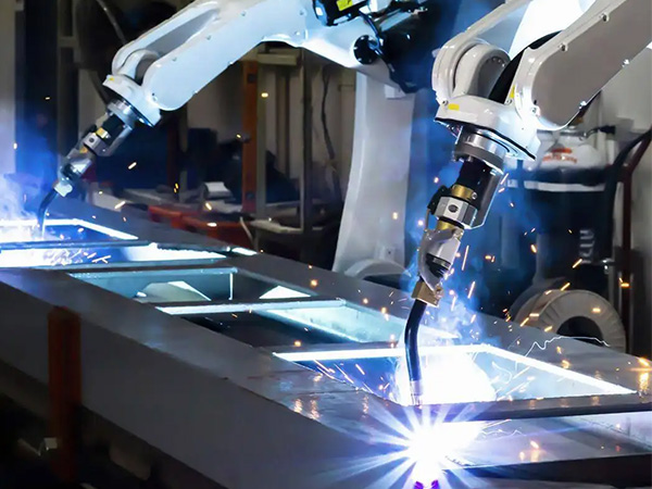 焊接機器人鋼焊接出現冷裂紋,應該怎樣解決? 焊接機器人鋼焊接出現冷裂紋,應該怎樣解決?