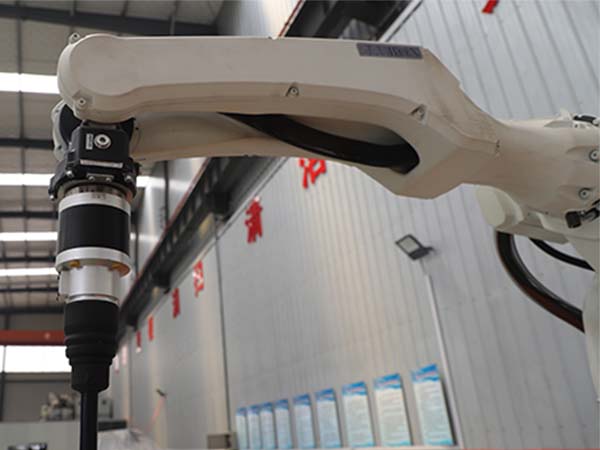 自動焊接機器人的是怎樣做到靈活焊接的？