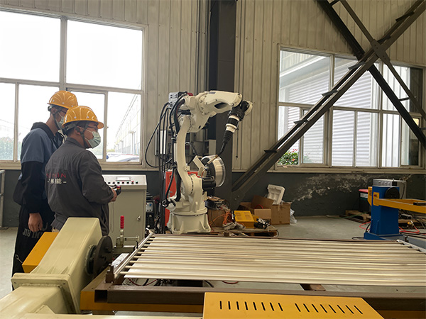 全自動氬弧焊機器人廠家 全自動氬弧焊機器人廠家