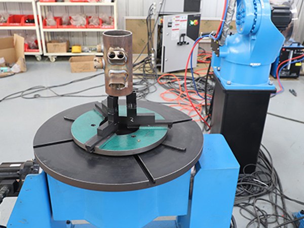 自動焊接機器人工作站的應用 自動焊接機器人工作站的應用